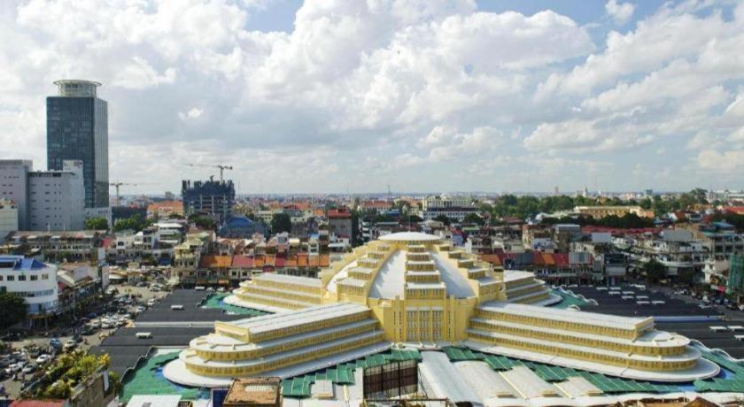 The Mou Hotel Phnom Penh Exterior foto